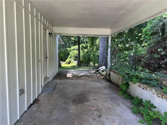 Building Photo - 4009 Rockknoll Ct