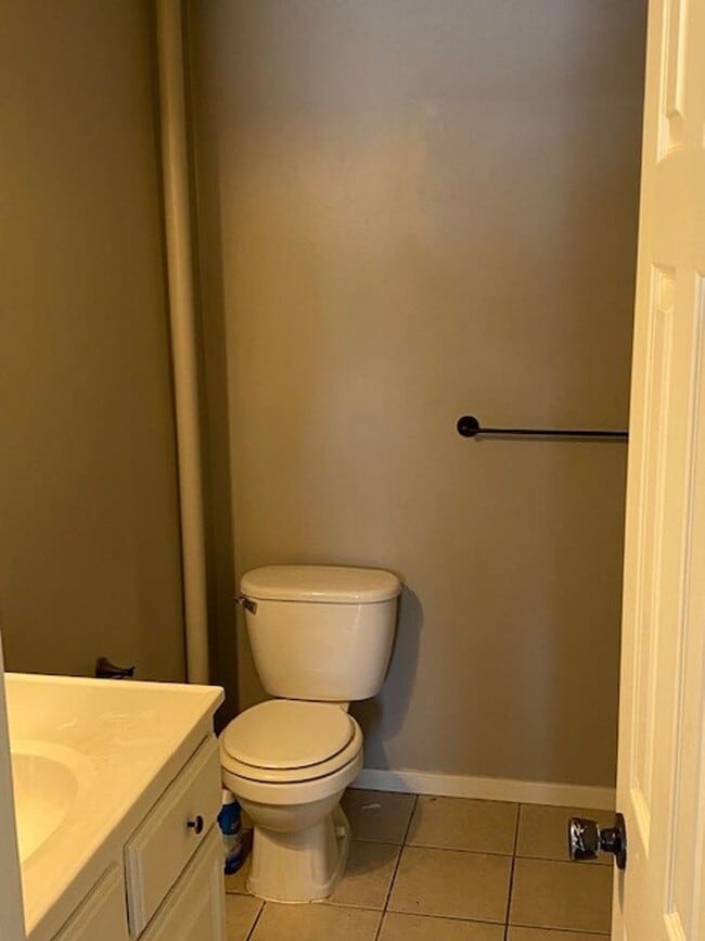 Building Photo - 1 Bedroom, 1 Bathroom Single Family Home i...