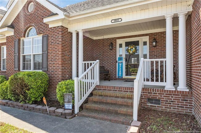 Building Photo - 3805 Sunchase Dr