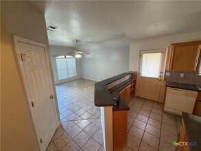 Building Photo - 3701 Dustin Ct