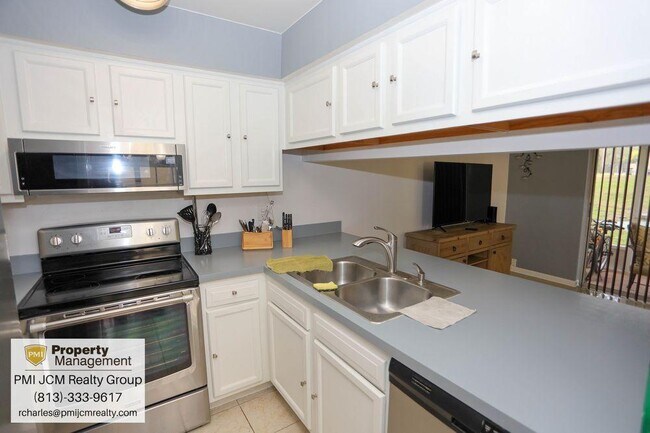 Building Photo - 5188 Sunridge Palms Dr