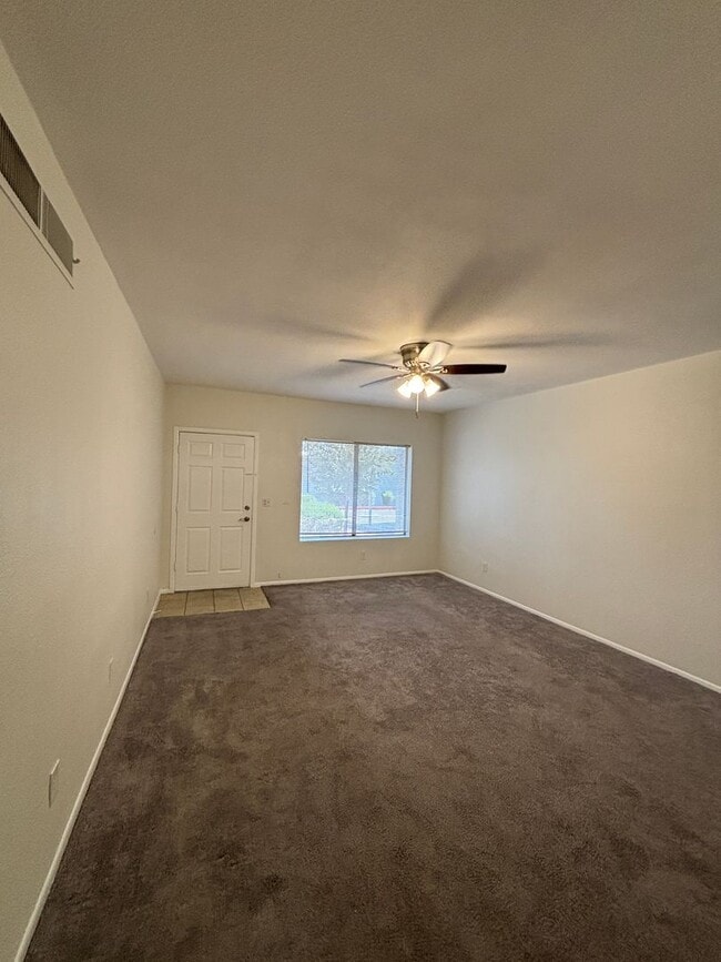 Building Photo - 1050 S Stapley Dr