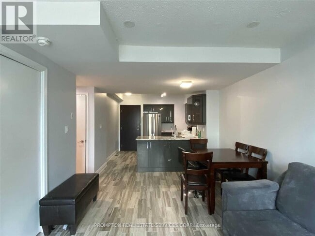 Building Photo - 410 Queens Quay W
