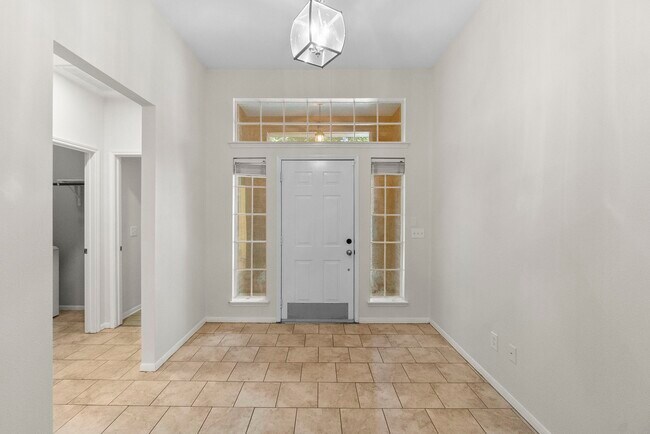 Building Photo - 58 N Indigo Cir