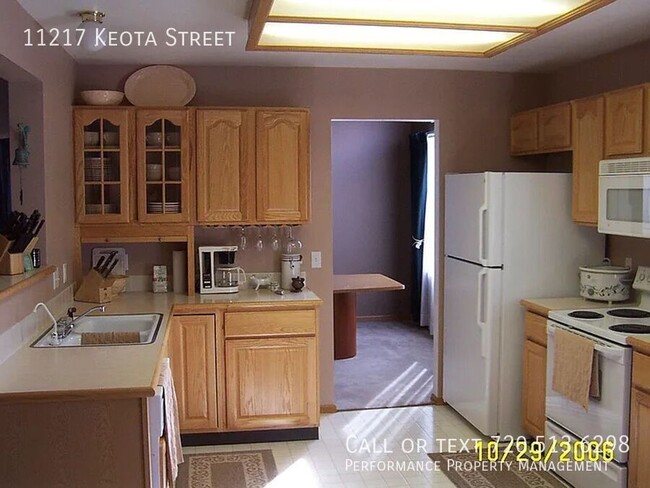 Building Photo - 11217 Keota St