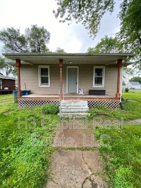 Building Photo - 562 Wilson Ave