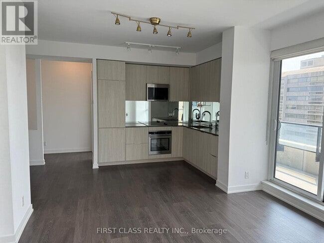 Photo du bâtiment - 609-1609 Avenue Rd