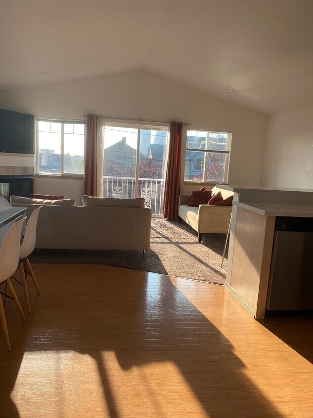 Foto principal - 154 18th Ave