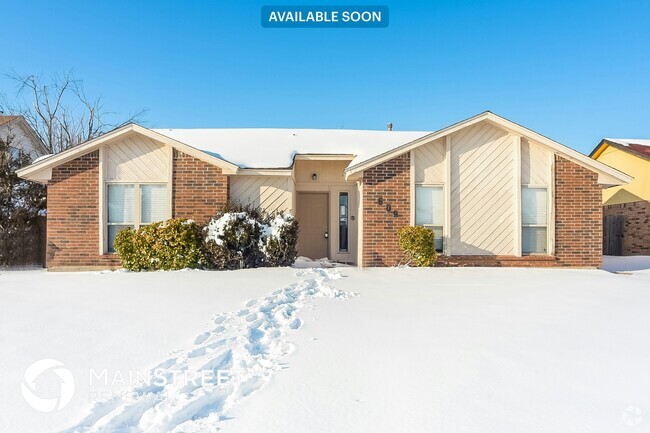 Building Photo - 609 NW 139th St