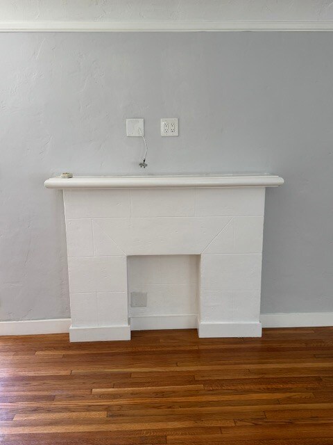 Chimenea decorativa - 226 N Brighton St