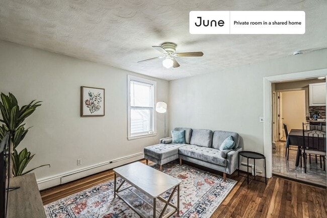Building Photo - Room in Shared 4 bed/2 bath home in East Cambridge