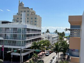 Building Photo - 1150 Collins Ave