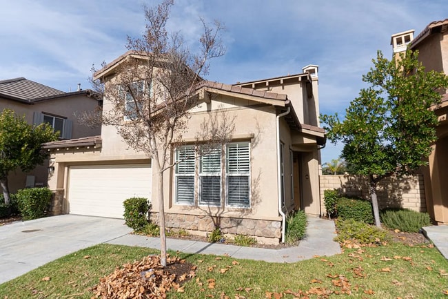 Building Photo - 25357 Avanti Ct