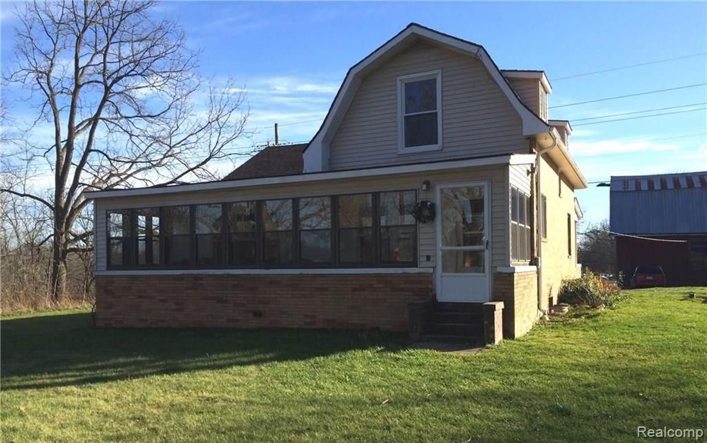 Foto principal - 12175 Rattalee Lake Rd