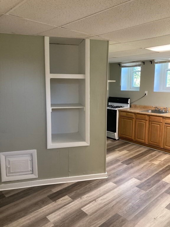 Foto del edificio - 604 Rock St