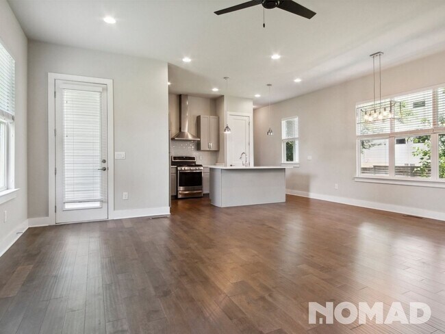 Photo - Stunning Modern 2-Bedroom, 2-Bath Apartmen... Apartment