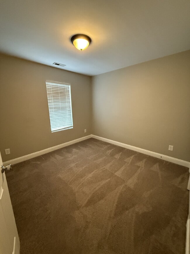 Photo - 4506 Coral Dr Apartment