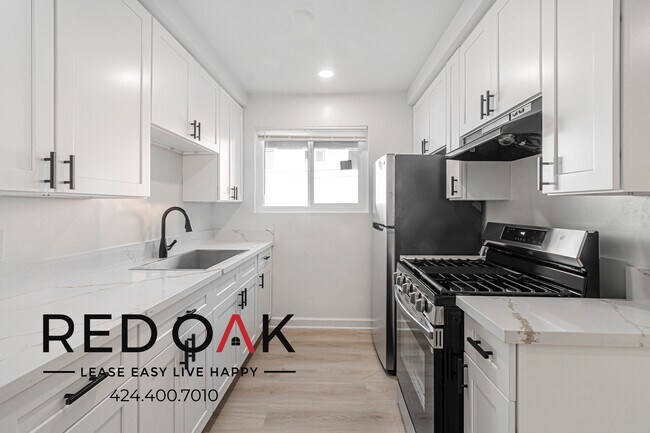 Foto del edificio - 812 Westbourne Dr