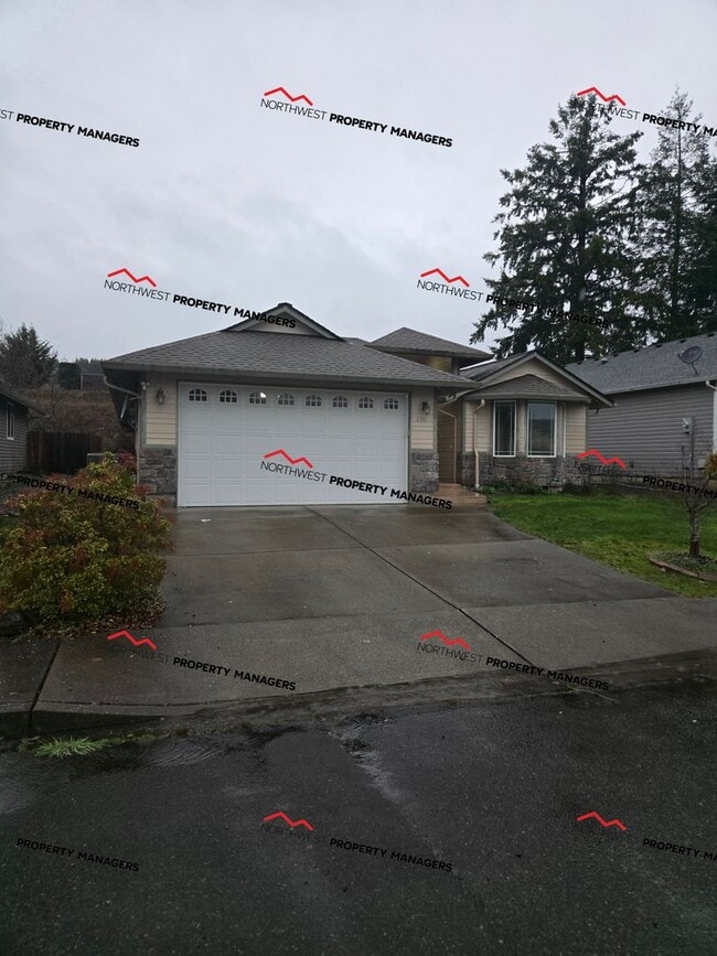 Building Photo - STATUS: AVAILABLE | R131B | $2700