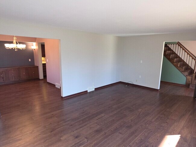 Foto del edificio - N67W28710 Longview St