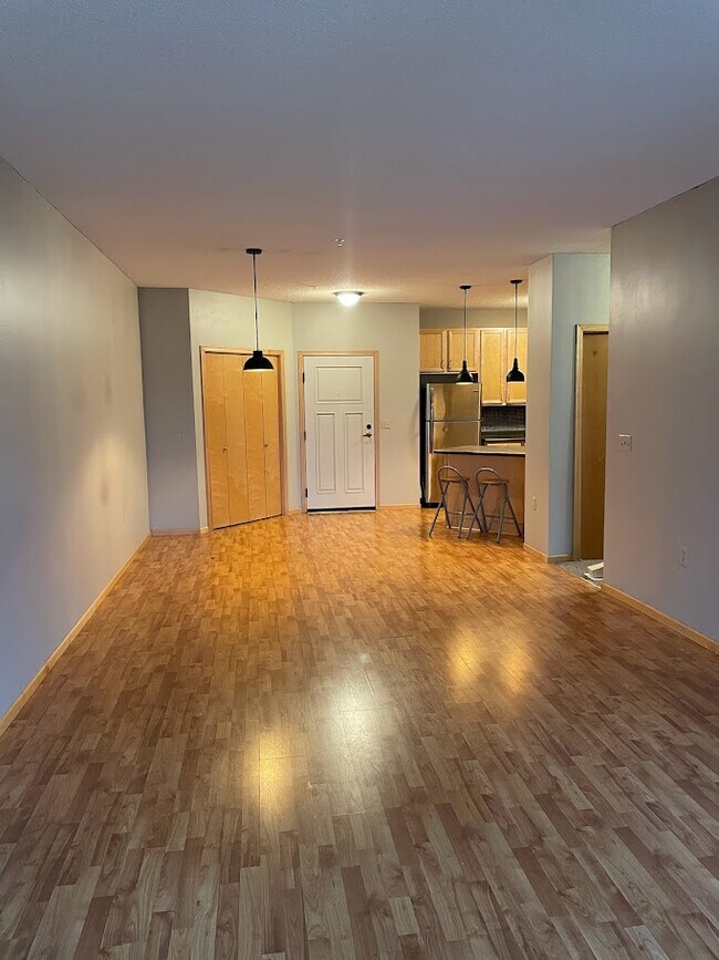 Dining / Living - 2530 E 34th St