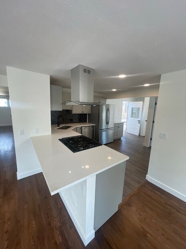 Foto del edificio - Charming 4BR House in Colorado Springs