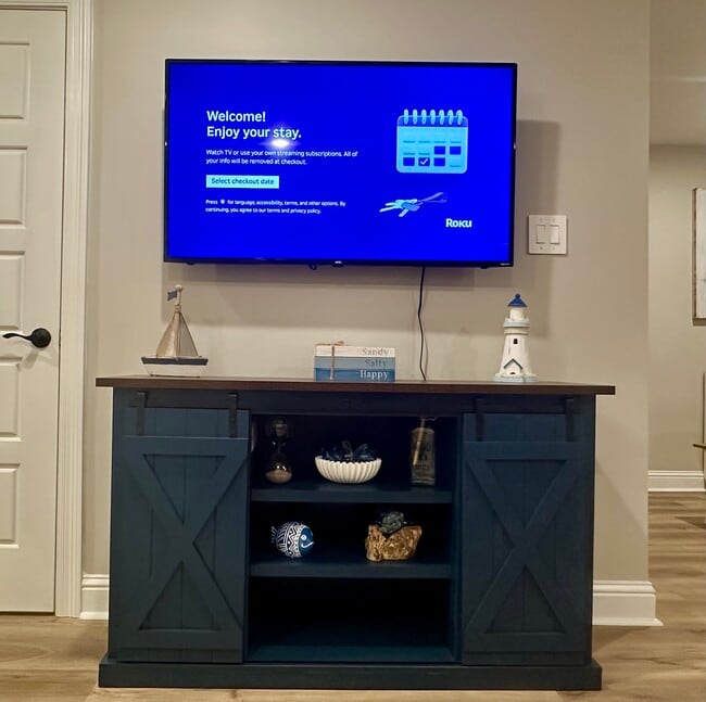 Building Photo - 120 Coral Breeze Drive