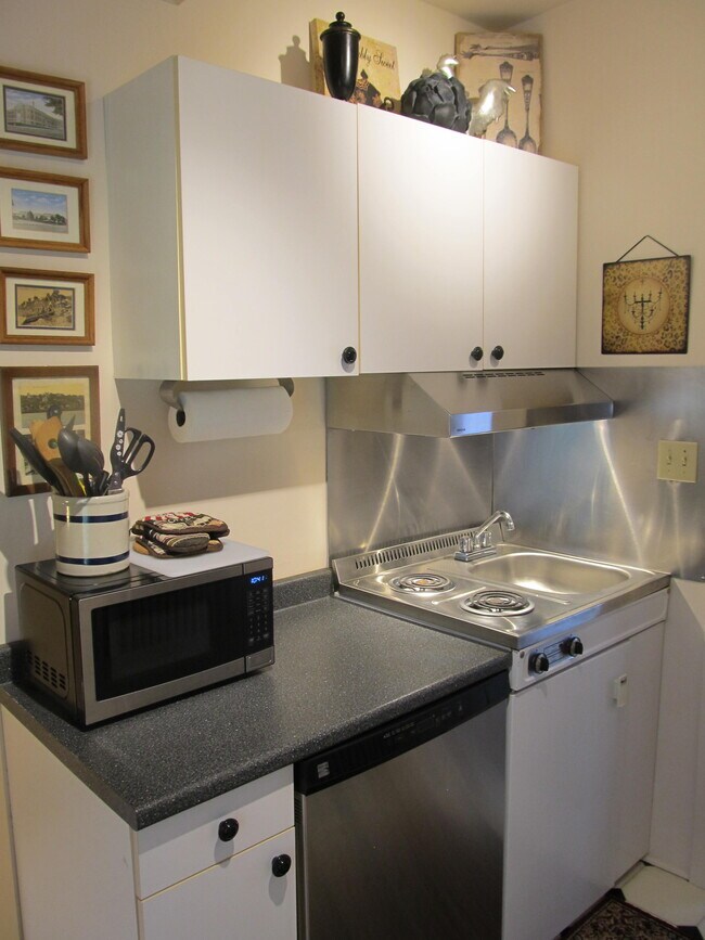 Cocina - 301 2nd W St