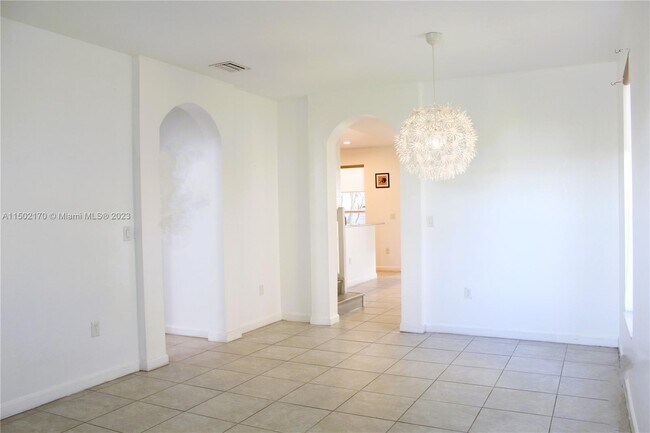 Foto del edificio - 17031 SW 96th St