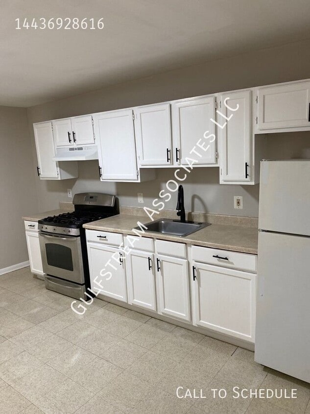 Foto principal - 1716 Riggs Ave