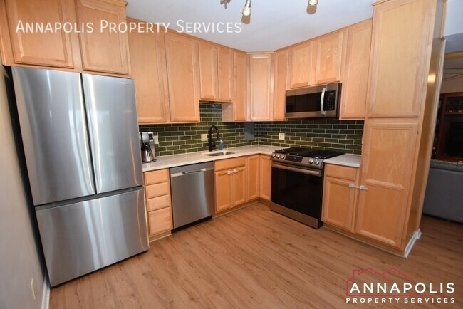 Foto del edificio - 791 fairview avenue #f