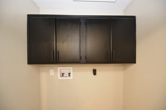 Building Photo - Flats at Hurstbourne