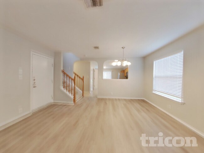 Foto del edificio - 230 Crane Crest Dr