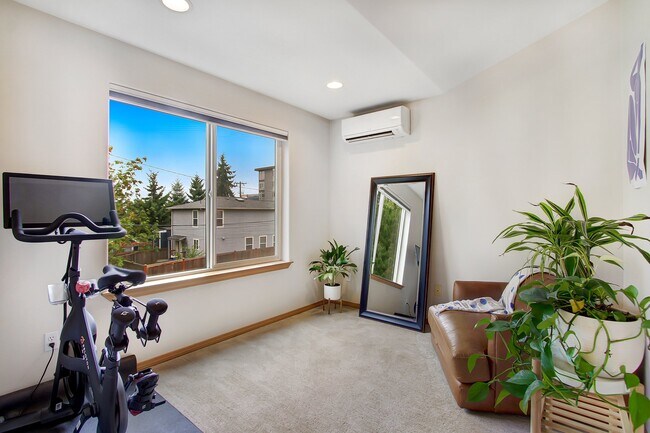 Foto del edificio - 4103 26th Ave SW