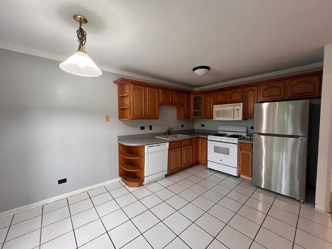 Foto del edificio - 1420 Andover Dr