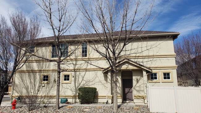 Foto del edificio - DAMONTE RANCH - NEW LISTING - 3 bed/2.5 ba...