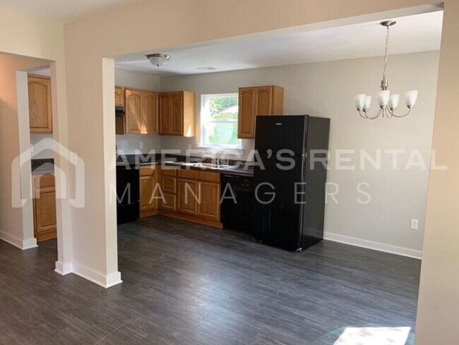 Foto del edificio - Wonderful 3 Bedroom Home for Rent in Gadsden, AL!! Available to view now!!! Sign an 18-month leas...