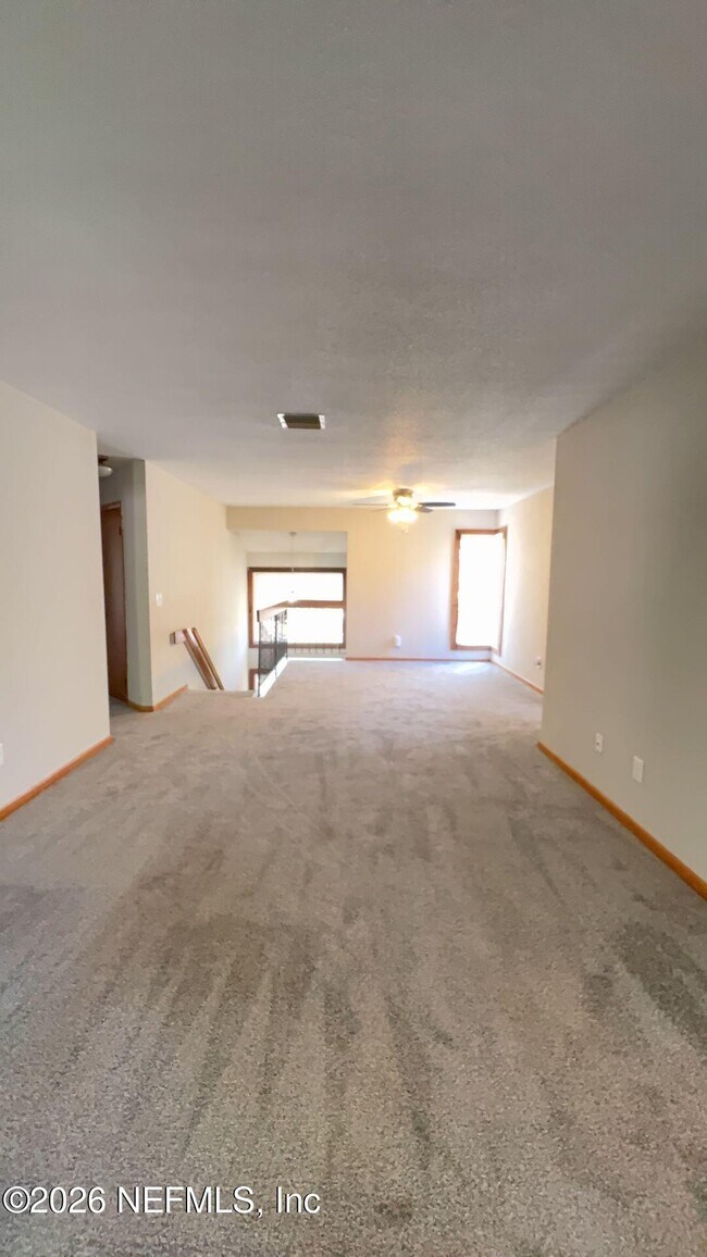 Building Photo - 2 Pinehurst Pl