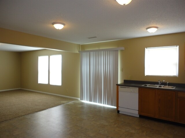 Foto del edificio - 920 Belvedere Dr