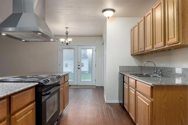 Foto del edificio - 504 Woodcrest Way