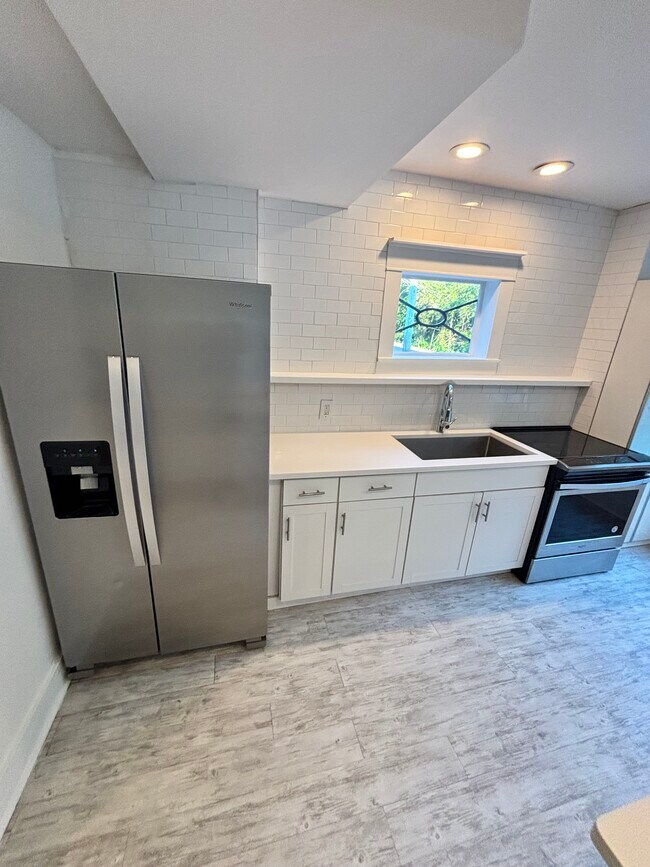 Foto del edificio - 50 E San Carlos Ave