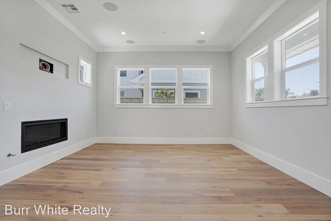 Foto del edificio - 3 br, 3.5 bath House - 1591 Riverside Pl