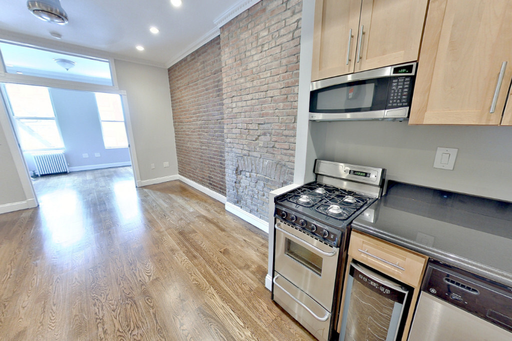 Foto principal - 493 Second Ave (27th & 28th St), #1