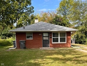 Building Photo - 3468 N Dearborn St