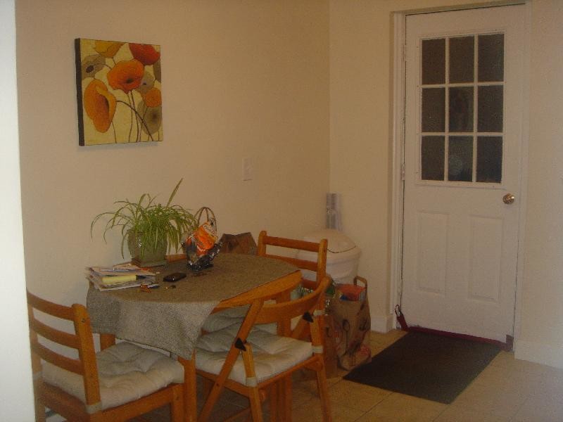 Building Photo - 2 President Terrace