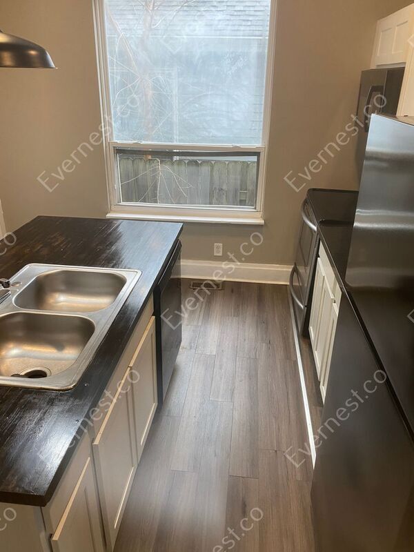 27 Hawkes Ave, Columbus, OH 43222 Condo for Rent in Columbus, OH