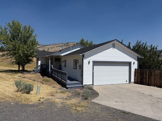 Building Photo - 1839 Melanie Ct