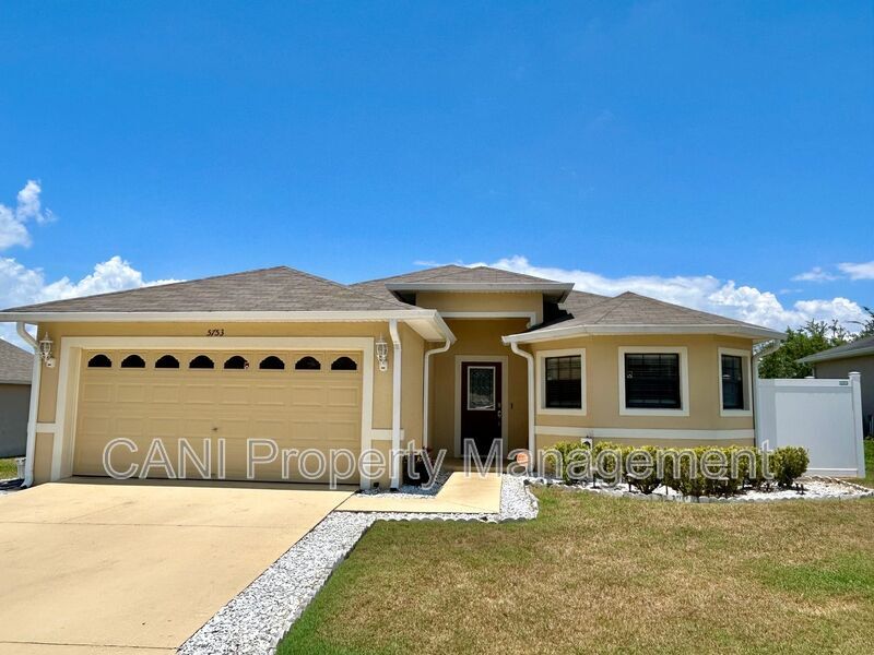 Foto principal - 5753 Woodruff Way