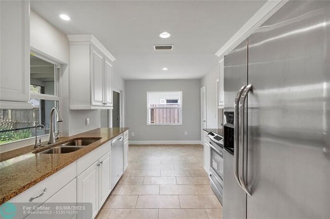 Building Photo - 22139 SW 58th Ave