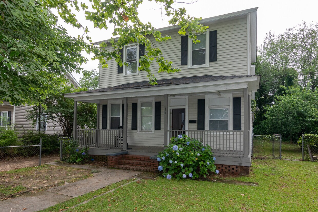 Foto principal - 644 Kentucky St